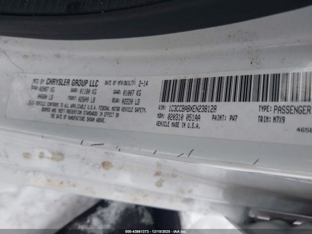 Chrysler 200 Lx Image 7