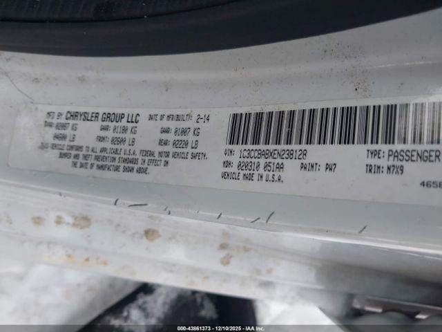 Chrysler 200 Lx Image 7