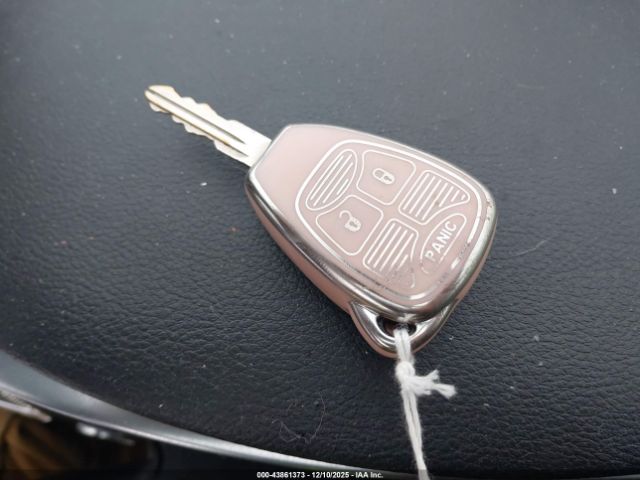 Chrysler 200 Lx Image 8