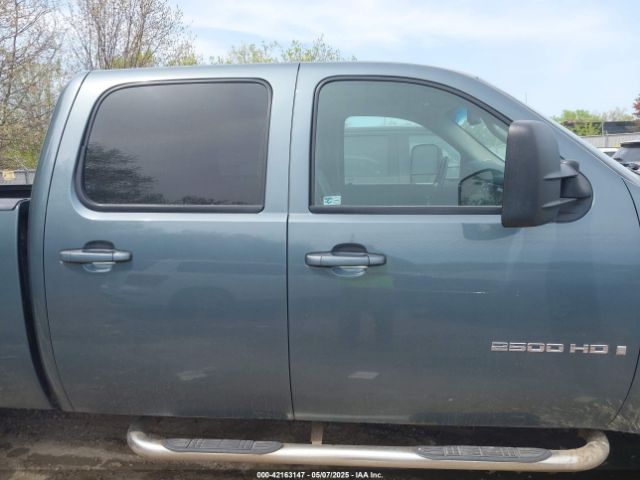 GMC Sierra 2500 Slt Image 3