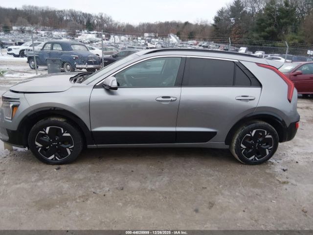 Kia Niro Wind Image 16