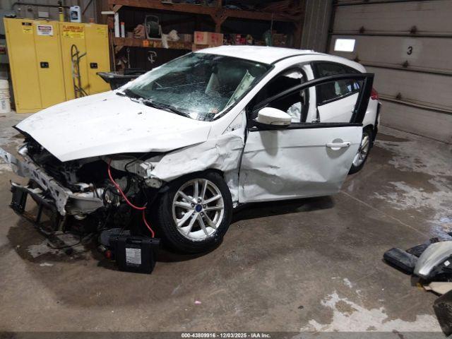 Ford Focus Se Image 12