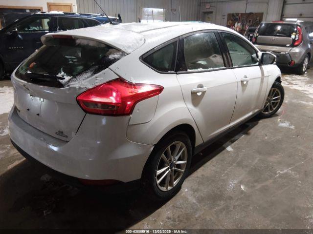 Ford Focus Se Image 4