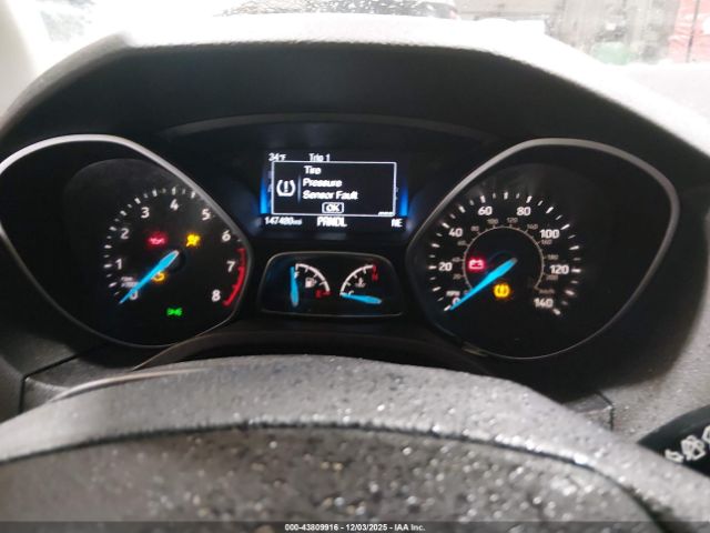 Ford Focus Se Image 16