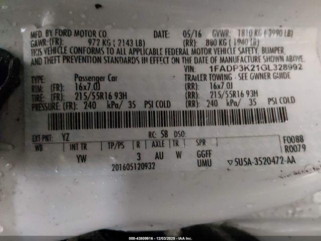 Ford Focus Se Image 8