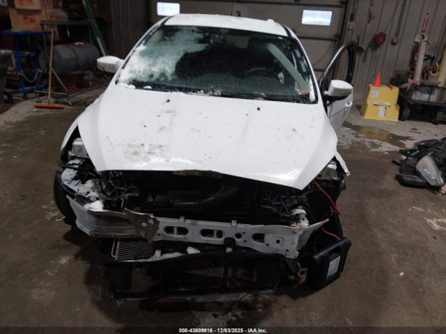 Ford Focus Se Image 6