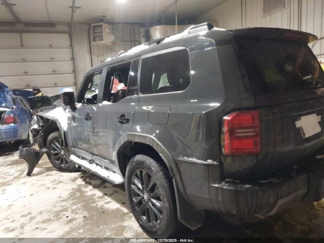 Toyota Land Cruiser Image 14