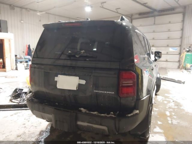 Toyota Land Cruiser Image 7