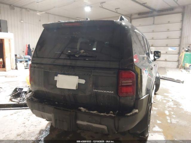 Toyota Land Cruiser Image 7