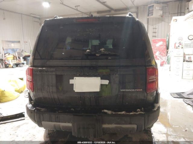 Toyota Land Cruiser Image 12