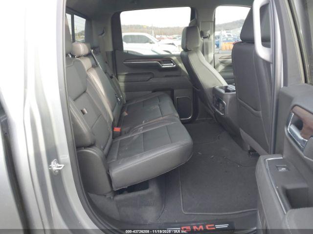 GMC Sierra 1500 4wd  Short Box Slt Image 15