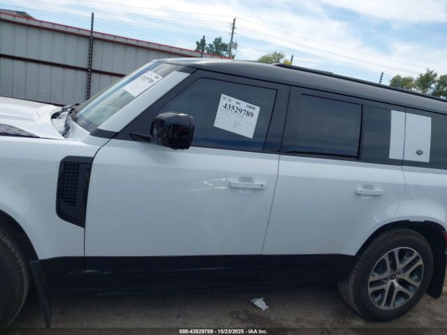 Land Rover Defender 130 P400 X-dynamic Se Image 8