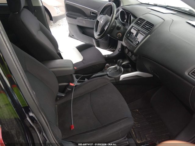 Mitsubishi Outlander Es Image 7