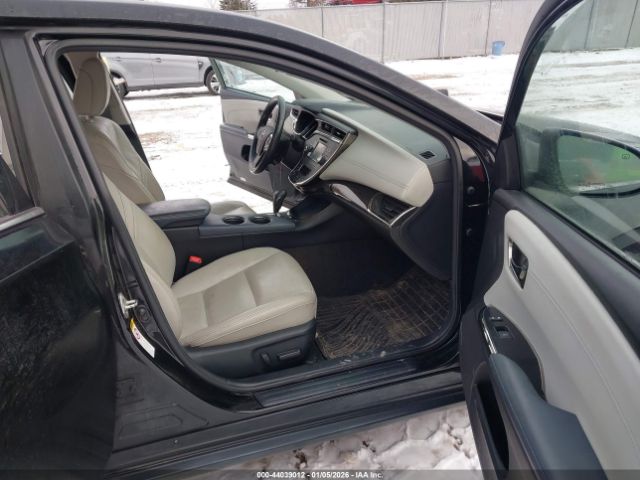 Toyota Avalon Xle Premium Image 14