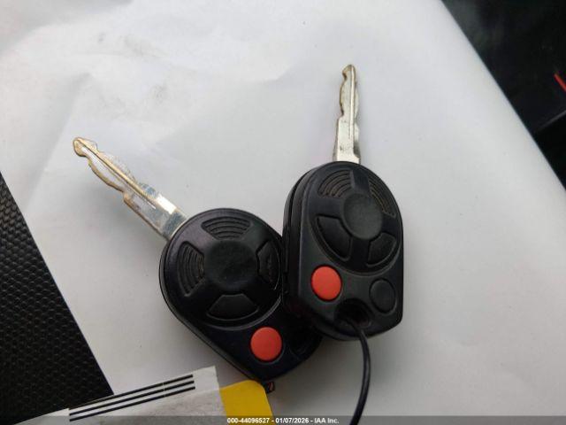 Ford Escape Xlt Image 7